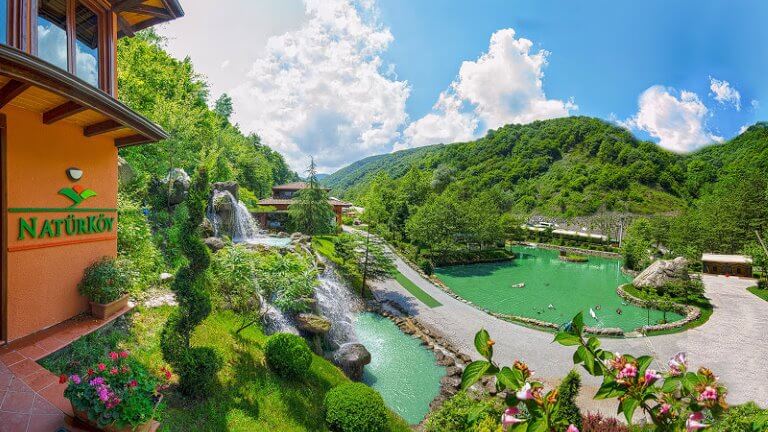 منتزه غول بارك في صبنجة