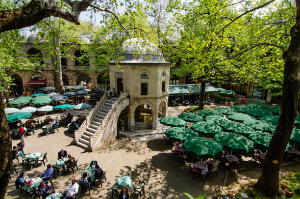 ما هي المدن القريبة من بورصة؟